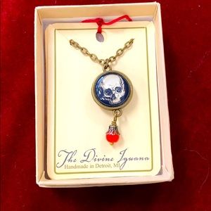 Skull necklace